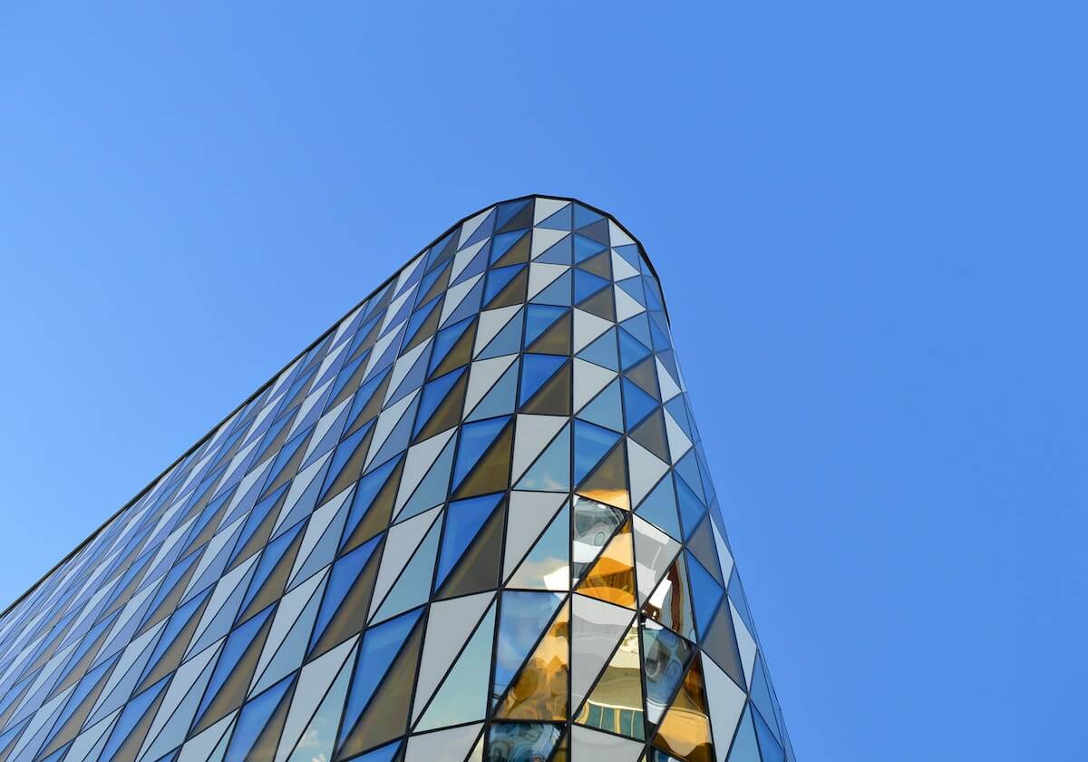 苏超南通队2:1打败苏州队,实现九连胜